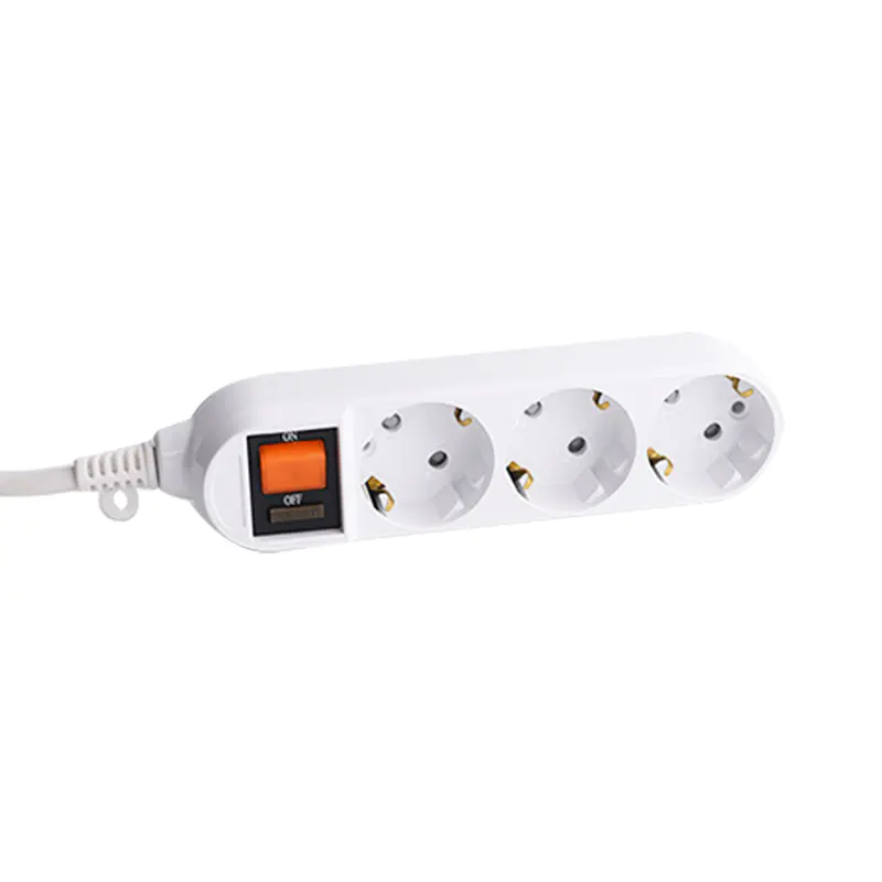 Fireproof PC Shell 3 Outlet Soket Standar UE Dengan Sakelar Perlindungan Kelebihan Fireproof PC Shell 3 Outlet Soket Standar UE Dengan Sakelar Perlindungan Kelebihan