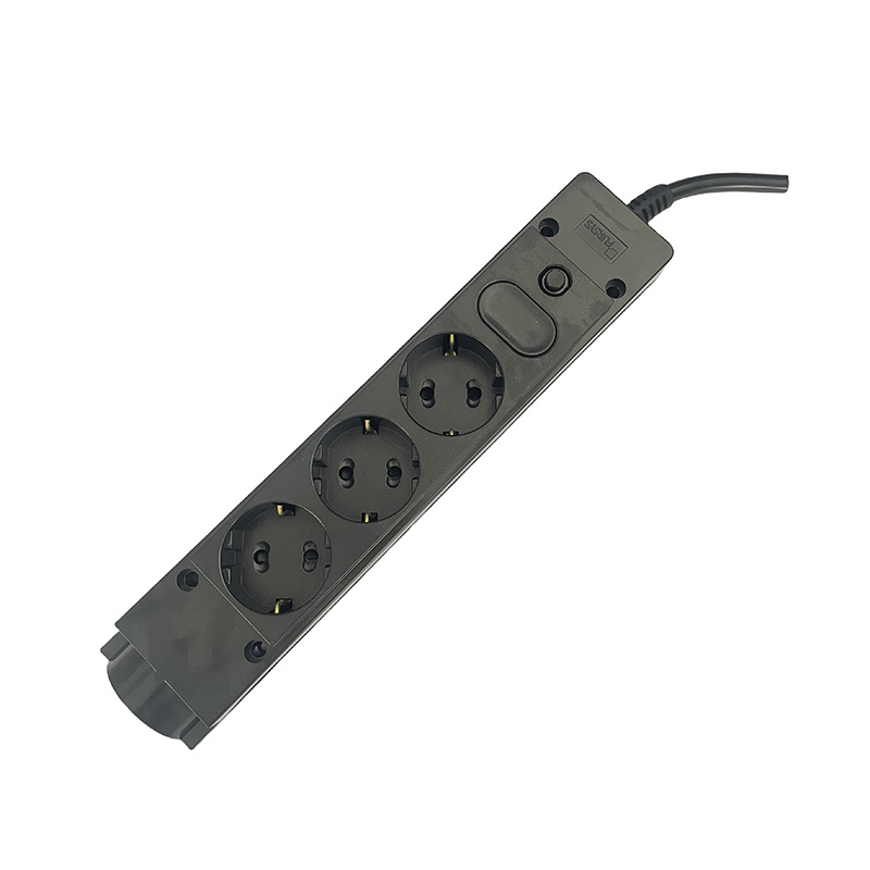 4 outlet ringan kc soket standar tanpa sakelar 4 outlet ringan kc soket standar tanpa sakelar